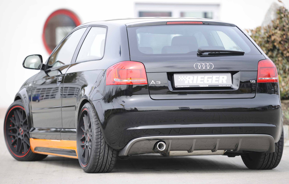Achterbumperaanzet Audi A3 8P ABS Carbon look 08-