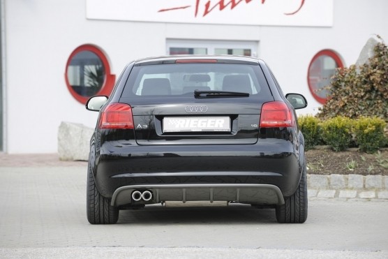 Achterbumperaanzet Audi A3 8P ABS Carbon look 08-