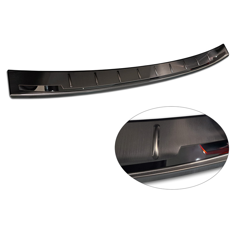 Avisa Protection de seuil arrière inox noir sur mesure pour Volvo XC60 II 2017-2021 & Facelift 2021- incl. R-Design & Plug-in-Hybrid 'Shadow Premium'