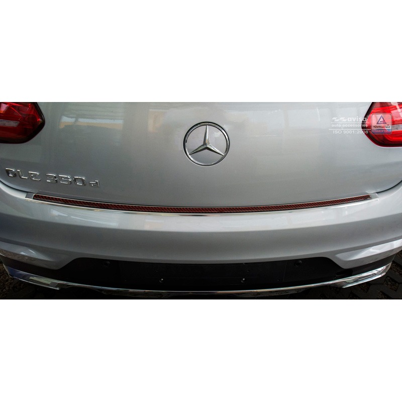 Protection de seuil arrière inox 'Deluxe' sur mesure pour Mercedes GLE Coupé 2015- Chromé/Carboné noir-rouge