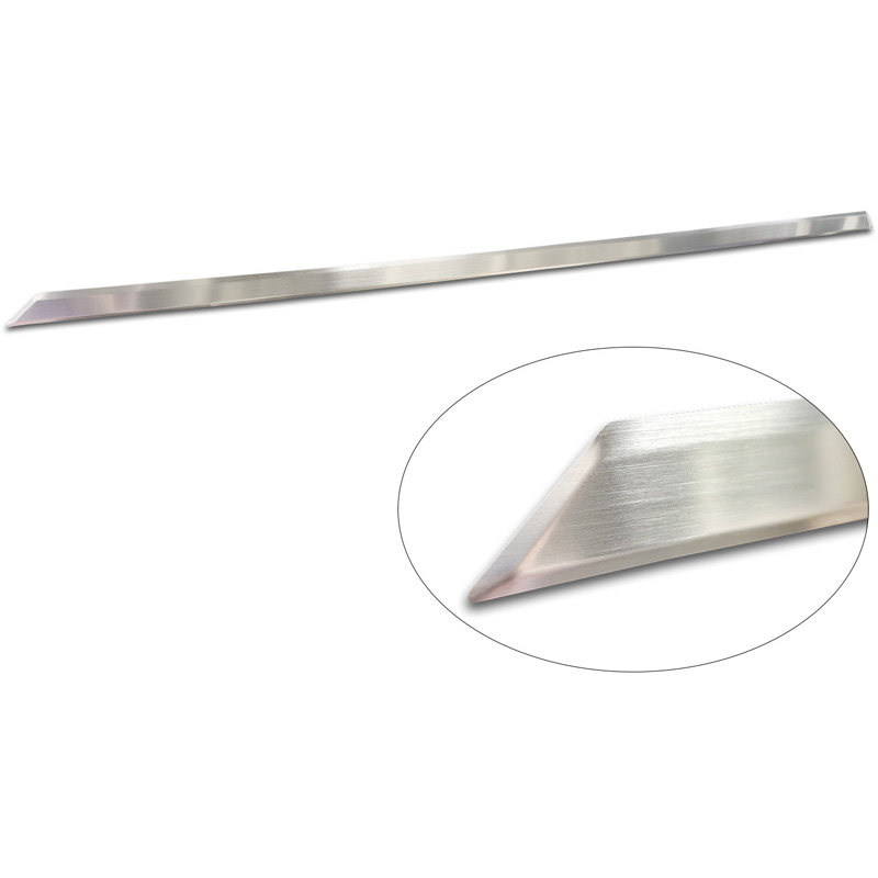 Avisa Revêtement d'habillage du hayon du coffre inox brossé sur mesure pour Ford Kuga III 2019-2024 & Facelift 2024-