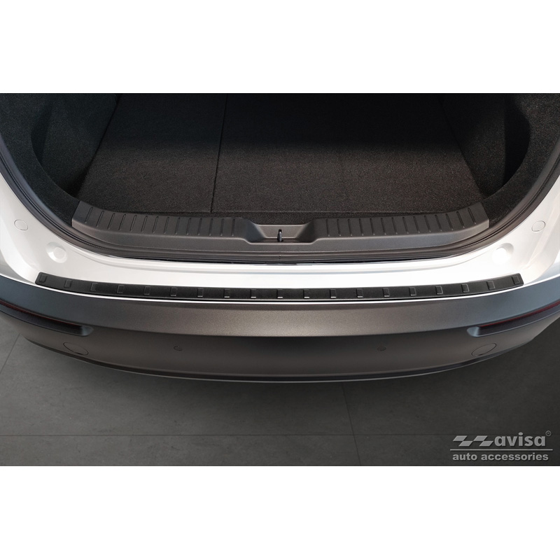 Protection de seuil arrière inox noir mat sur mesure pour Mazda CX-30 2019 'Ribs'