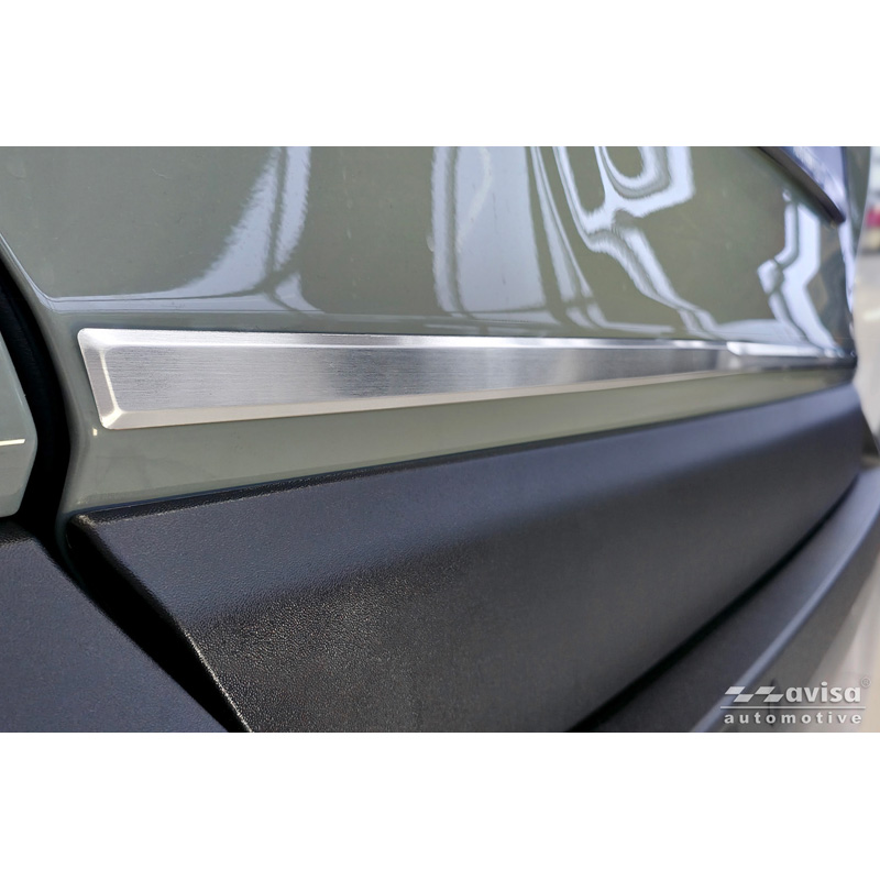 Avisa Revêtement d'habillage du hayon du coffre inox brossé sur mesure pour Toyota RAV4 V (A5) 2018-
