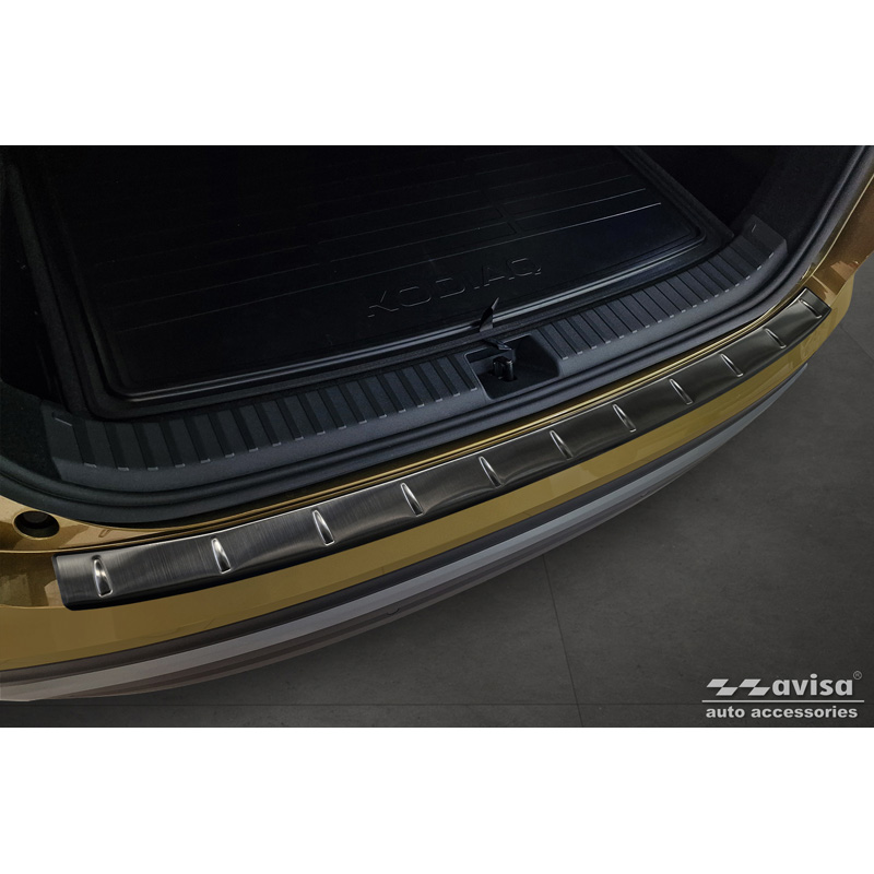 Protection de seuil arrière inox noir sur mesure pour Skoda Kodiaq II (PS7) 2024- 'Ribs'