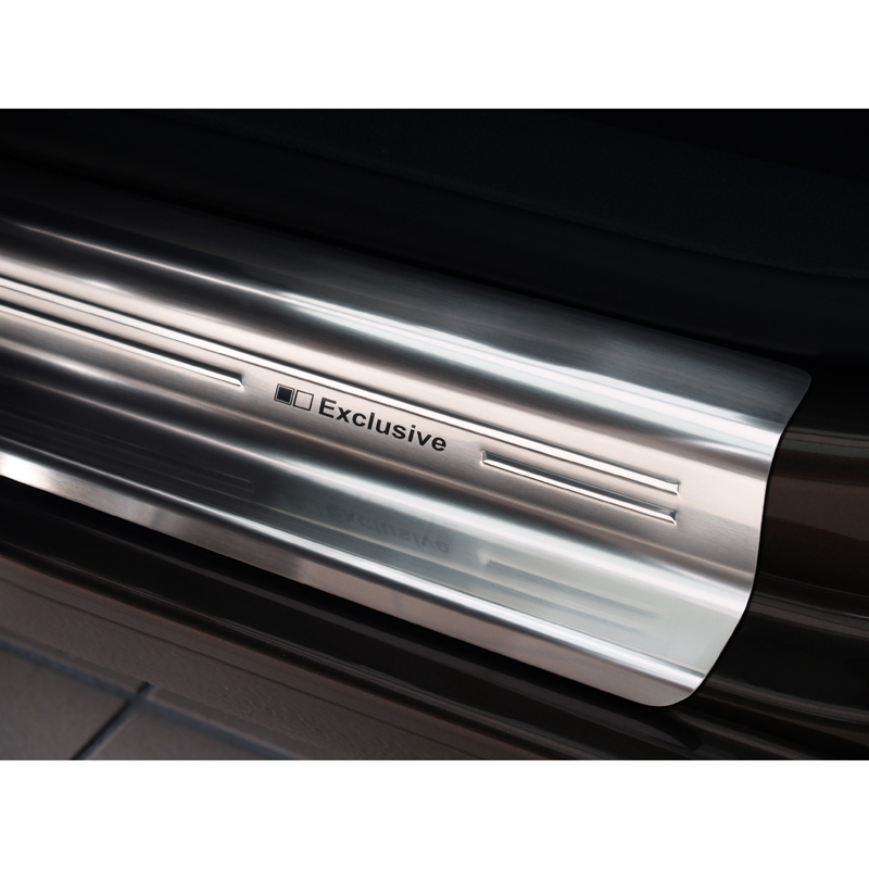 Seuils de portes inoxydable sur mesure pour Volkswagen Touran 2006-2015 - 'Exclusive' - 4-pièces