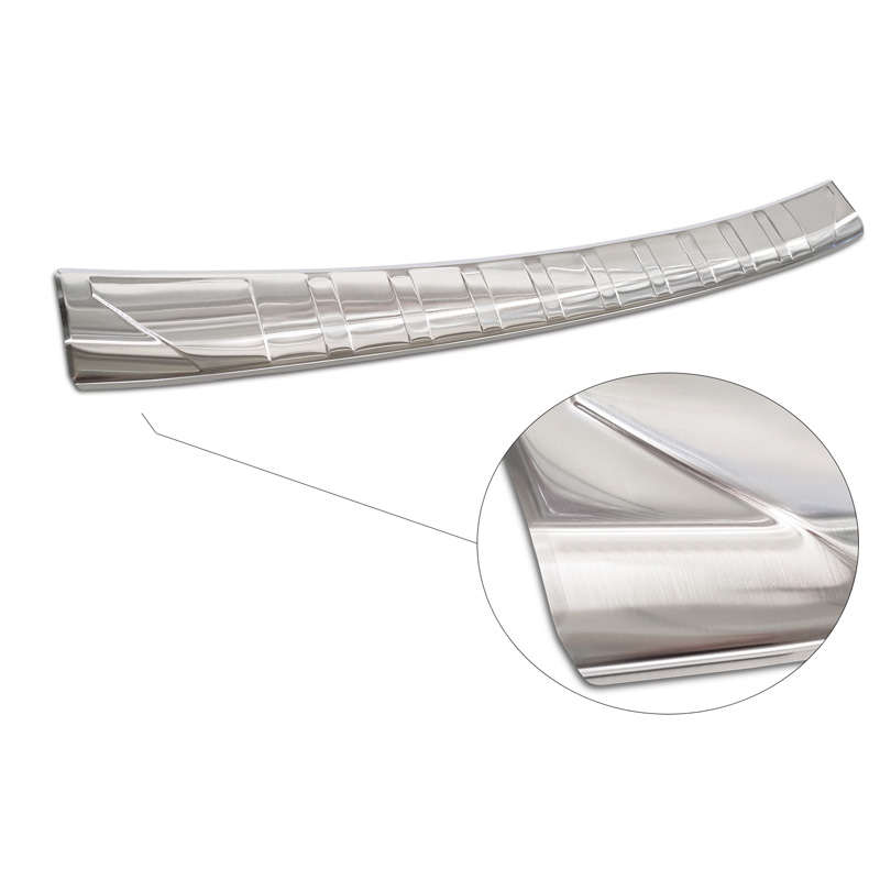 Protection de seuil arrière inox sur mesure pour Mercedes Classe-C W206 Kombi 2021- 'Ribs'