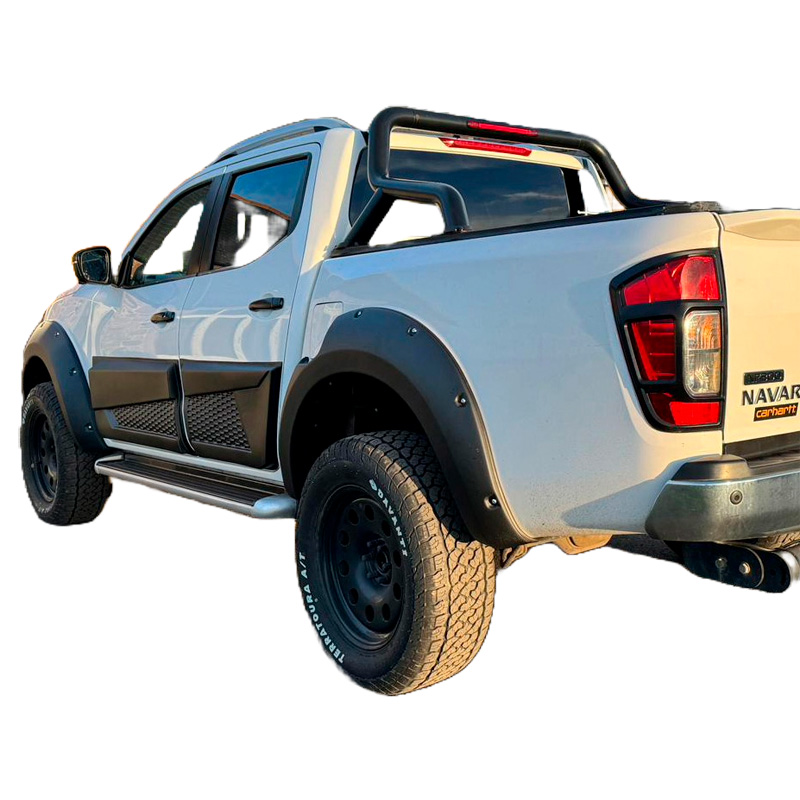 Jeu de baguettes de porte sur mesure pour Nissan Navara NP300 (D23) 2014-2021 (Jumbo) - Noir mat