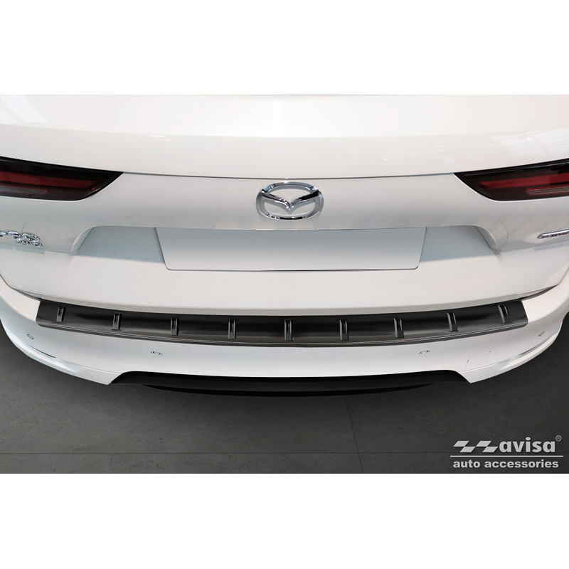 Protection de seuil arrière inox noir sur mesure pour Mazda CX-60 (KH) 2022- 'STRONG EDITION'