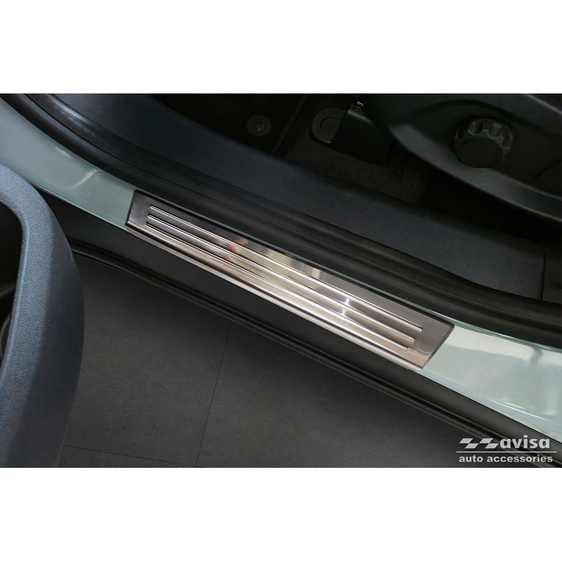 Seuils de portes inox sur mesure pour Ford Tourneo Courier II 2023- 'Lines' - 4-pièces