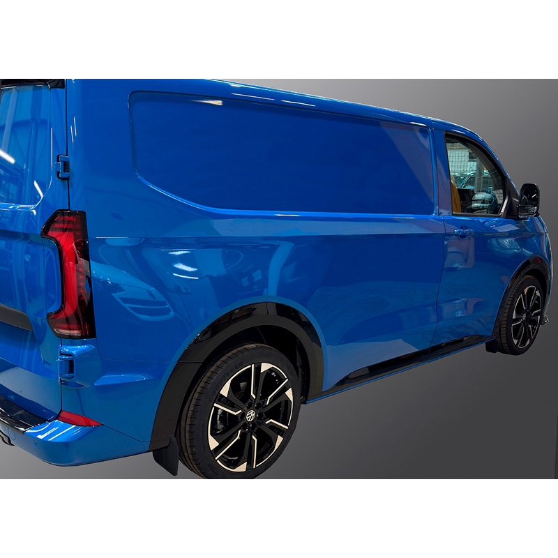 RGM Set Couvres de chassis latérales sur mesure pour Volkswagen Transporter T7 2024- & Ford Transit/Tourneo Custom 2023- empattement court - Noir brillant