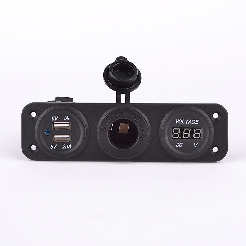 Adaptateur USB d'Encastré 3-en-1 2xUSB 5V-2,1A&1A/Ind. Volt/Prise/Input 12V-24V