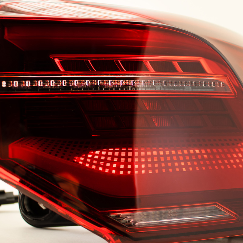 Set de Feux Arrière LED sur mesure pour Volkswagen Golf VIII 2020- excl. Variant - Rouge/Fumée - incl. Feux Dynamiques