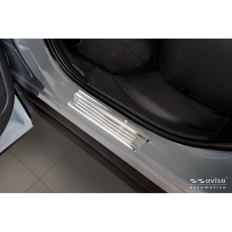 Avisa Seuils de portes inoxydable argent sur mesure pour Nissan Qashqai III 2021-2024 & Facelift 2024- - 'Lines' - 4-pièces