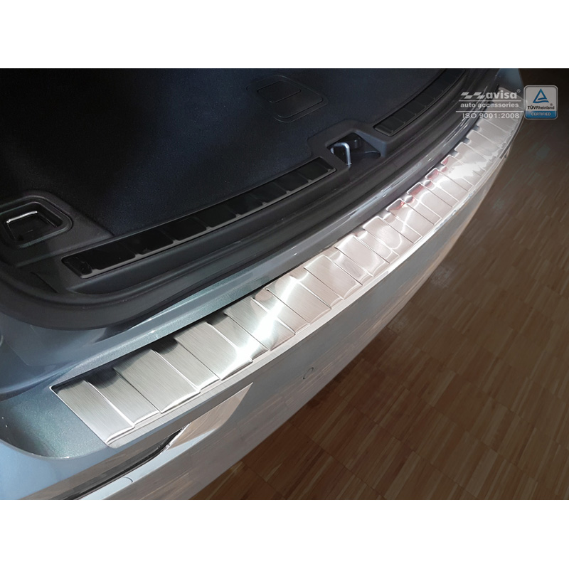 Protection de seuil arrière inox sur mesure pour Volvo XC60 II 2017-2021 & FL 2021- incl. R-Design 'Ribs'