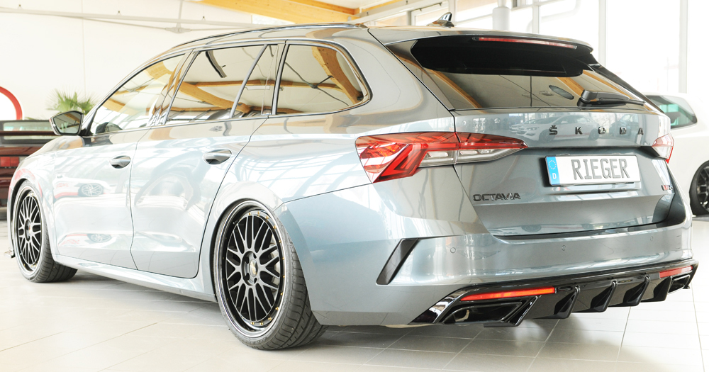 Diffuser Skoda Octavia RS (NX) Rieger Glans Zwart met Trekhaak