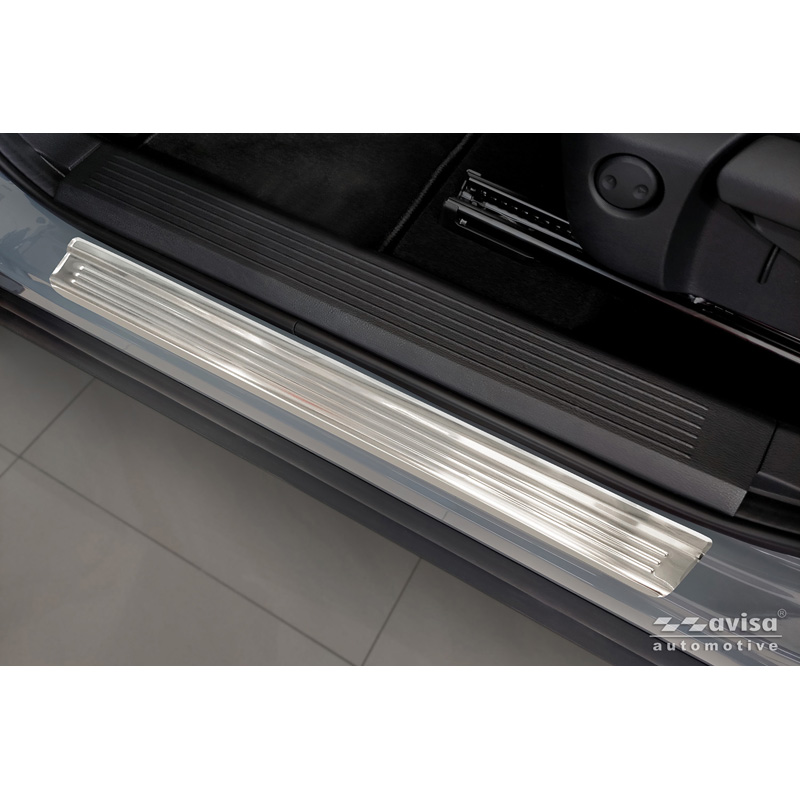 Avisa Seuils de portes inoxydable argent sur mesure pour Nissan Qashqai III 2021-2024 & Facelift 2024- - 'Lines' - 4-pièces