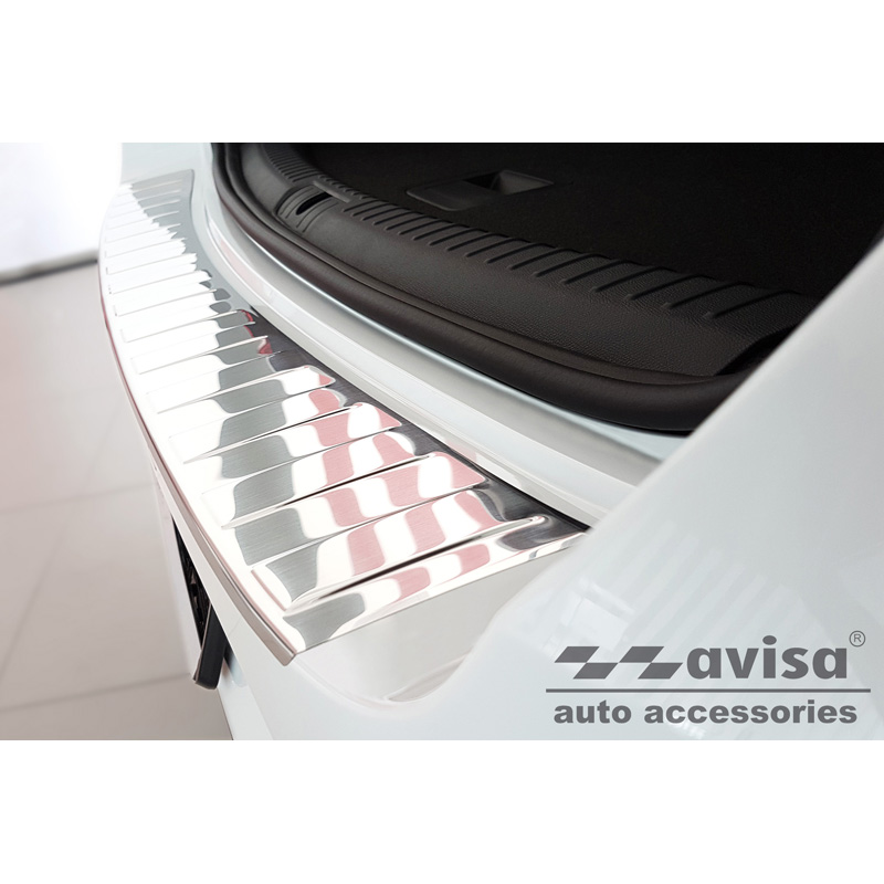 Protection de seuil arrière inox sur mesure pour Seat Leon IV ST Sportstourer incl. FR & Cupra Leon Sportstourer 2020-2024 & FL 2024- 'Ribs'