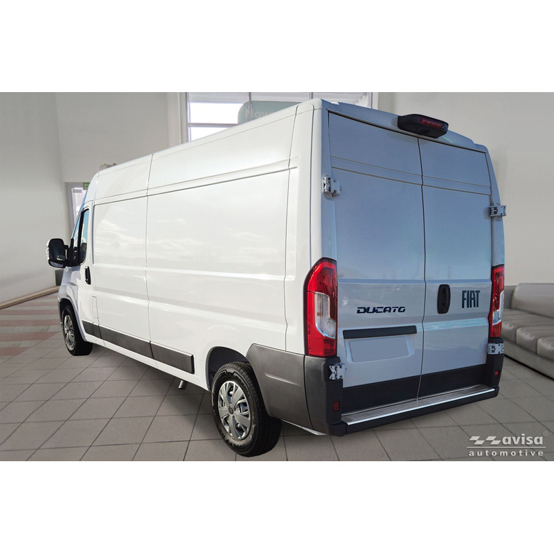 Avisa Protection de seuil arrière sur mesure pour Fiat Ducato III Facelift 2023- / Opel Movano III Facelift 2023- / Toyota Proace Max 2024- 'Ribs' (2 parties)