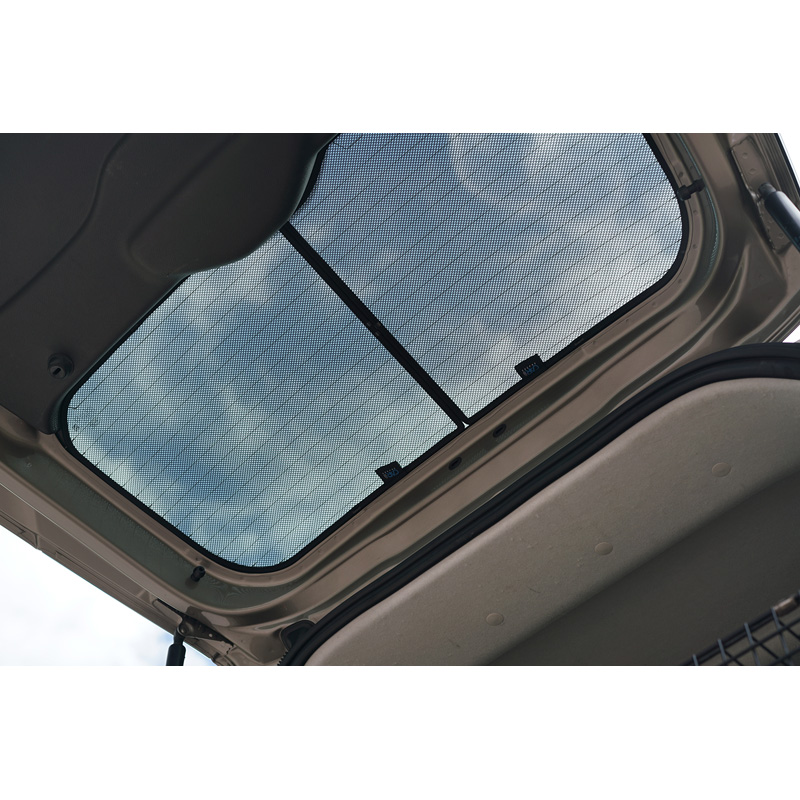 Set de Car Shades sur mesure pour Ford Tourneo Courier 2014-2023 (avec vitres entrebaillantes) (6-pièces)