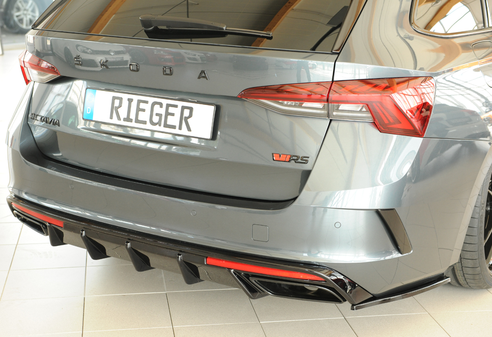 Diffuser Skoda Octavia RS (NX) Rieger Glans Zwart met Trekhaak