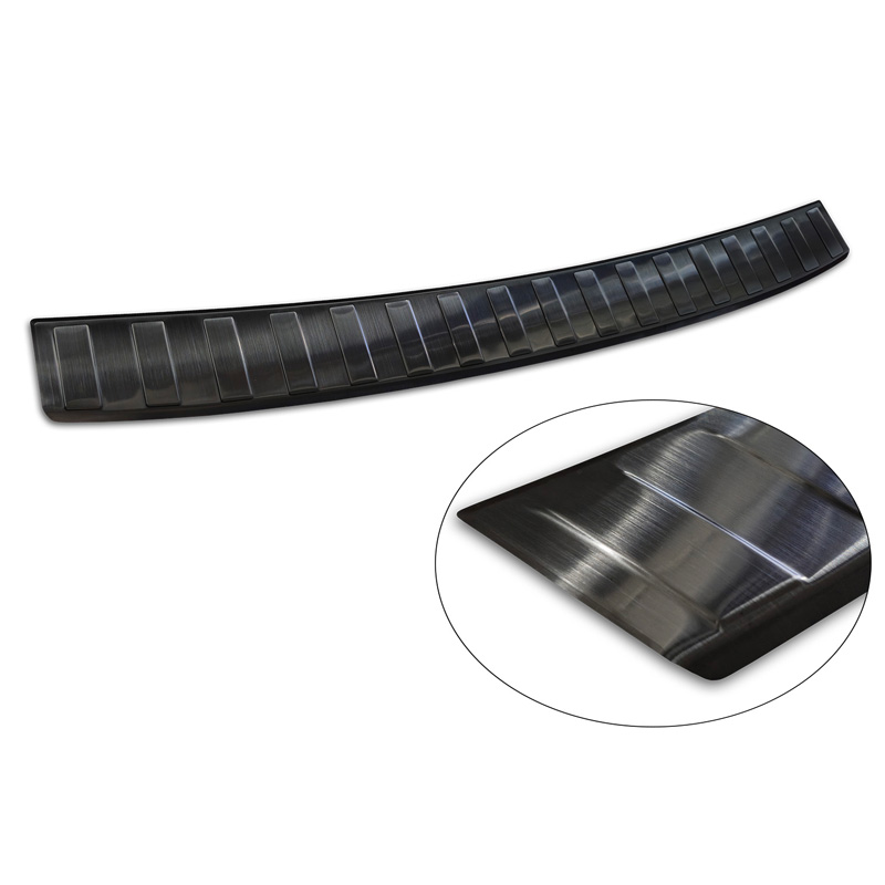 Protection de seuil arrière inox noir sur mesure pour Ford Focus III HB Facelift 2014-2018 & Fiësta 2017-2023 'Ribs'