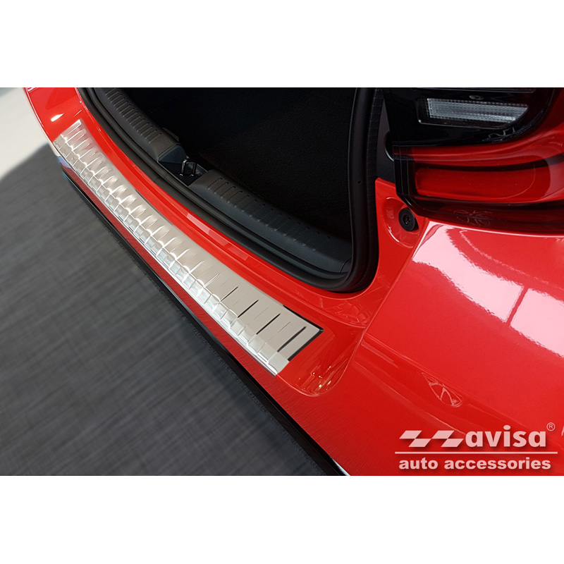 Protection de seuil arrière inox sur mesure pour Toyota Yaris IV HB 5-portes (excl. GR) 2020-2024 & Facelift 2024- 'Ribs'