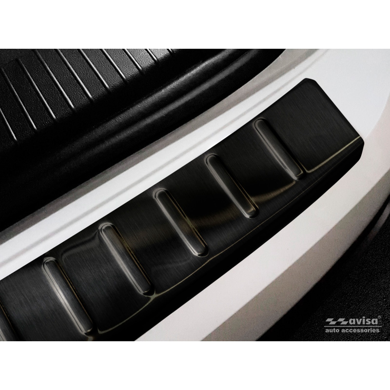 Protection de seuil arrière inox noir sur mesure pour Volkswagen Touareg III (CR7) 2018- Incl. Facelift 'Ribs'