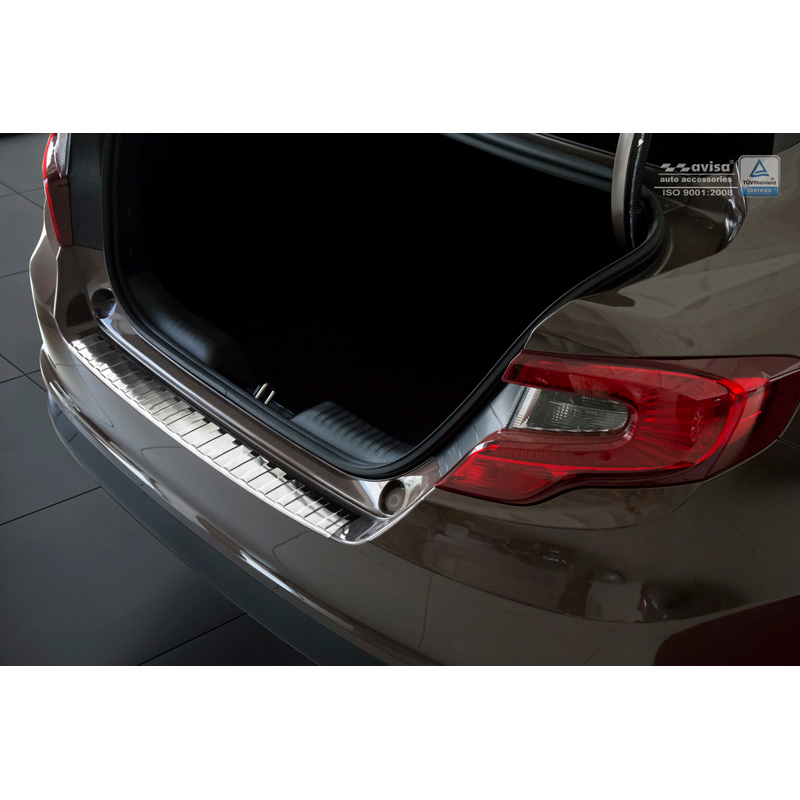 Protection de seuil arrière inox sur mesure pour Fiat Tipo Sedan 2016-2020 & FL 2020- 'Ribs'