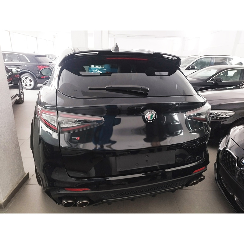 Becquet de toit sur mesure pour Alfa Romeo Stelvio 2017- (PU)