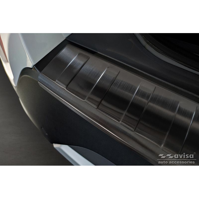 Protection de seuil arrière inox noir sur mesure pour Dacia Spring 2020- 'Ribs'