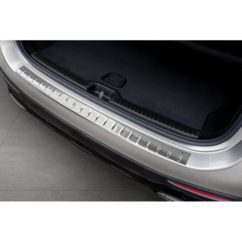 Protection de seuil arrière inox sur mesure pour Mercedes GLC II (X254) 2022- 'Ribs'