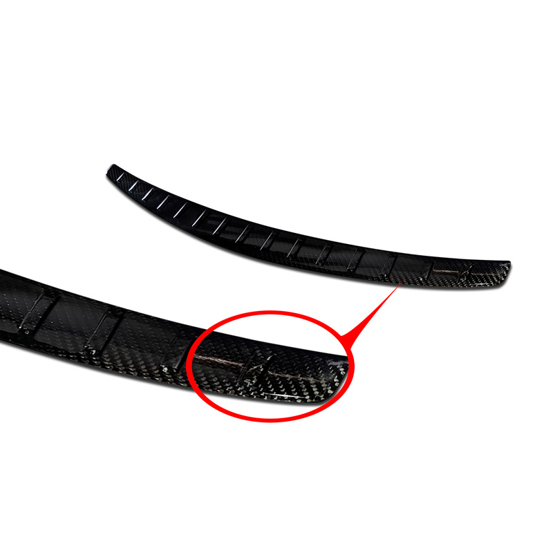 Protection de seuil arrière carboné 3D sur mesure pour Mercedes Classe-C W205 Sedan 2014-2019 & FL 2019-2021 'Ribs'