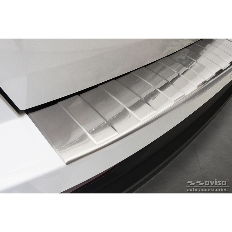 Protection de seuil arrière inox sur mesure pour Skoda Karoq Facelift 2022- + Sportline Facelift 2022- 'Ribs'