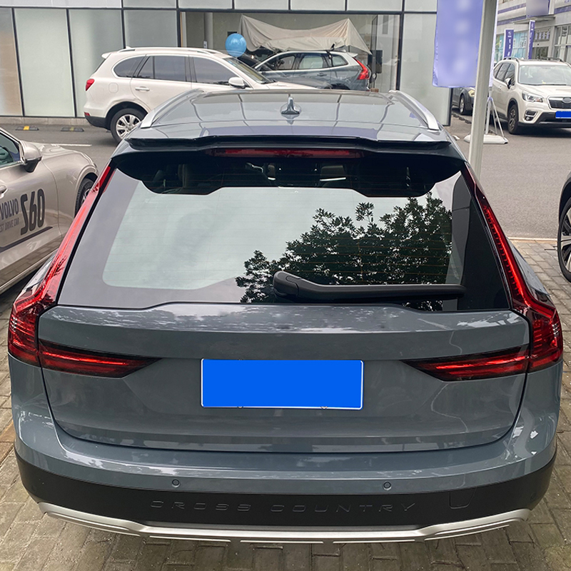 Becquet de toit (Spoiler Cap) sur mesure pour Volvo V90 II R-Design Facelift 2020- incl. Cross Country (ABS Noir Luisant)