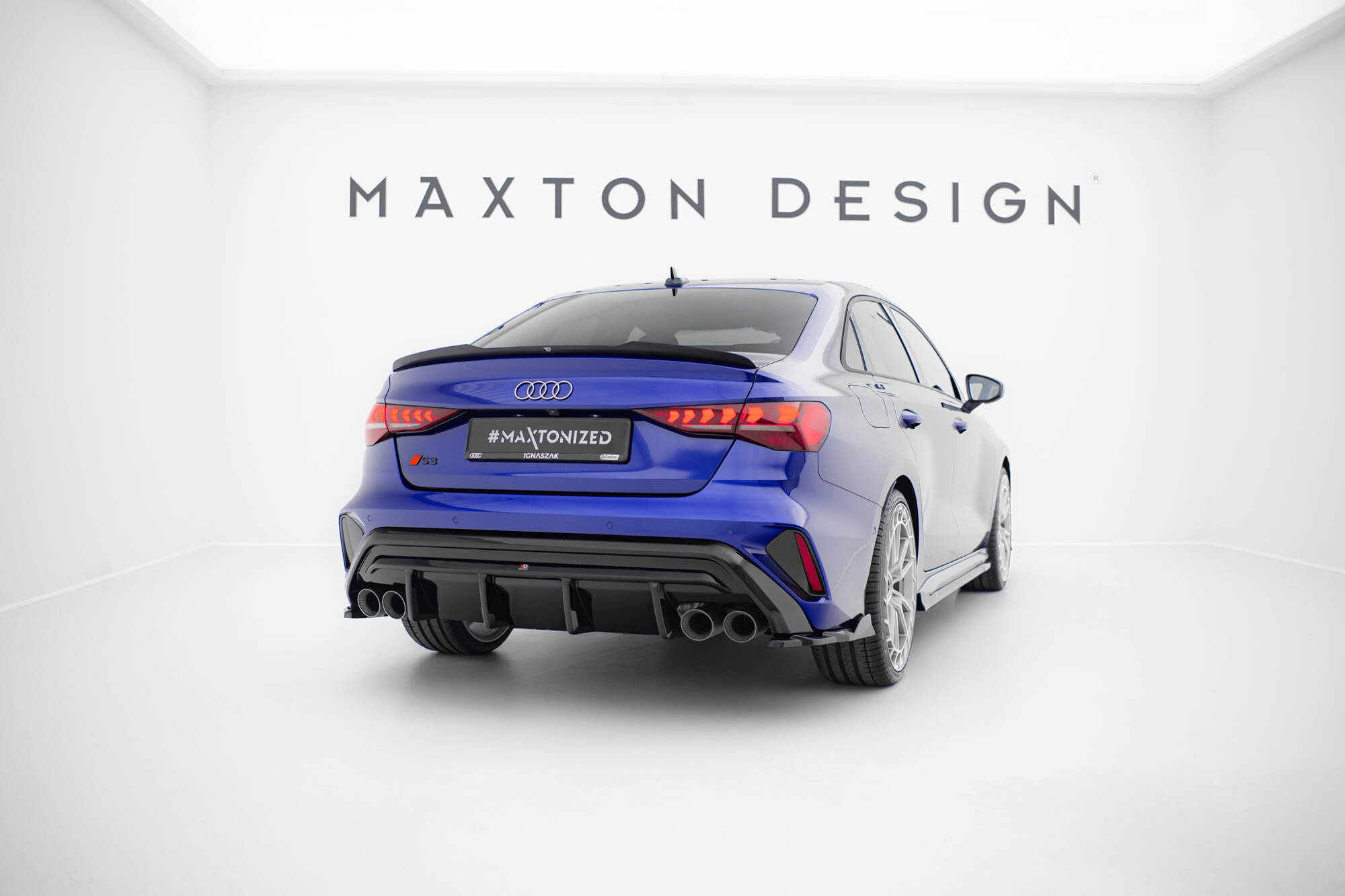 Achter Diffuser Audi S3 Sedan 8Y Facelift Maxton Glanzend zwart
