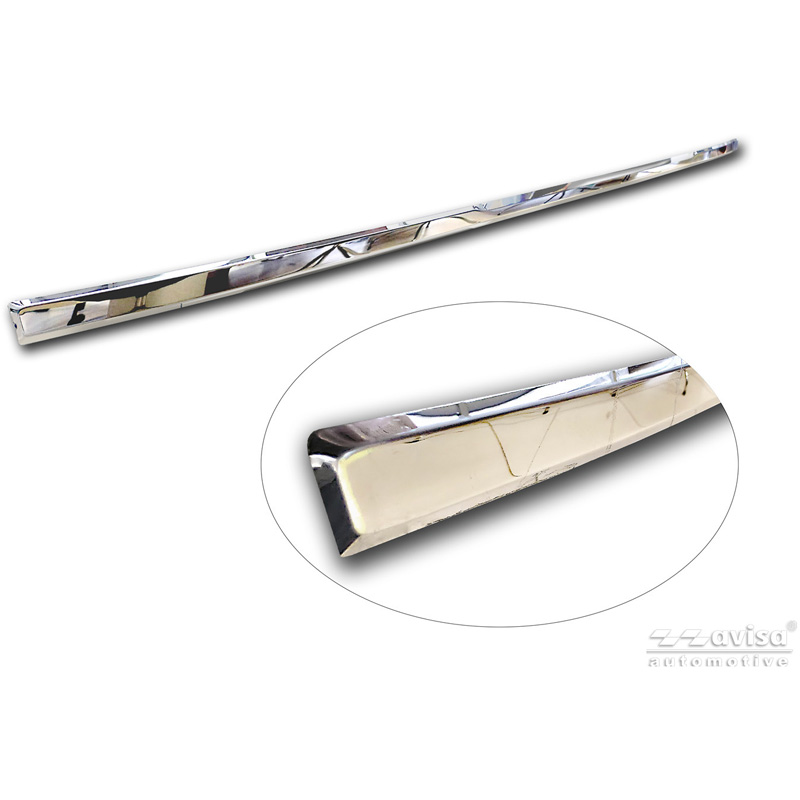 Avisa Revêtement d'habillage du hayon du coffre inox Chrome sur mesure pour Toyota RAV4 V (A5) 2018-
