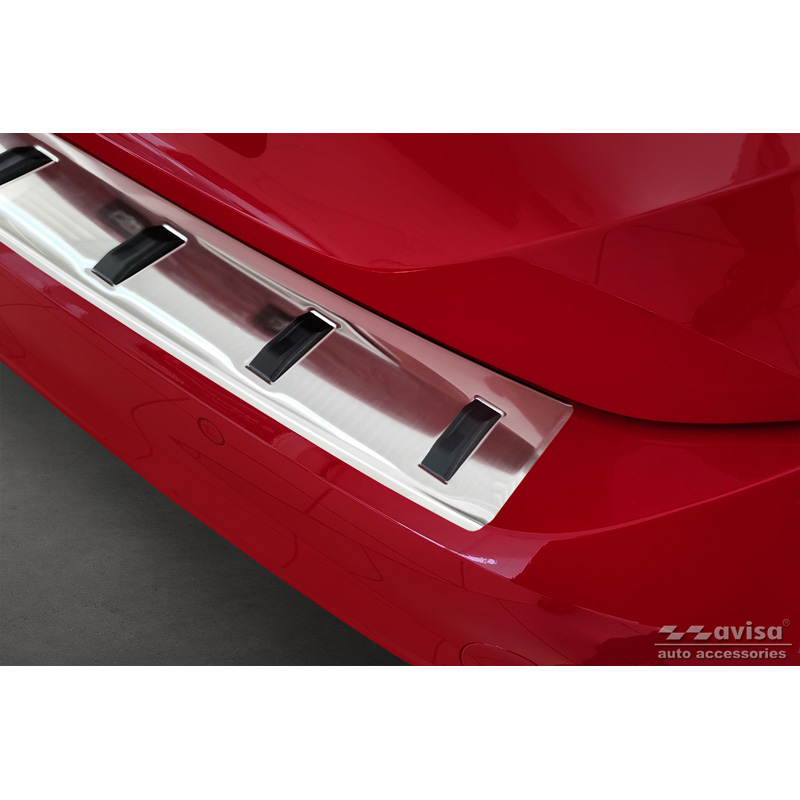 Protection de seuil arrière inox sur mesure pour Volkswagen Passat Variant 2014-2019 & Facelift 2019-2023 (incl. R-Line/Alltrack) 'STRONG EDITION'