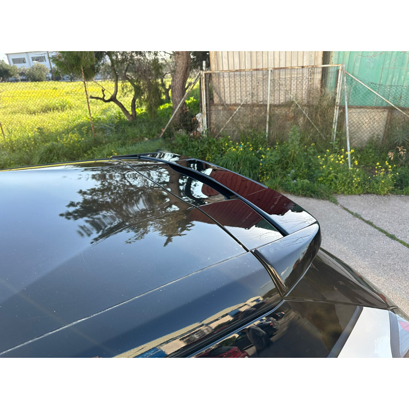 Becquet de toit sur mesure pour Peugeot 2008 II 2019- (PU)