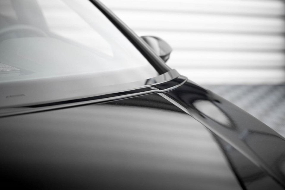 Motorkap Spoiler Volkswagen Golf 8 alle Maxton Glans Zwart