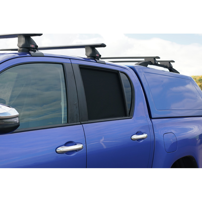 Set de Car Shades sur mesure pour Toyota Hilux VIII Twin Cab 2015- (4-pièces)