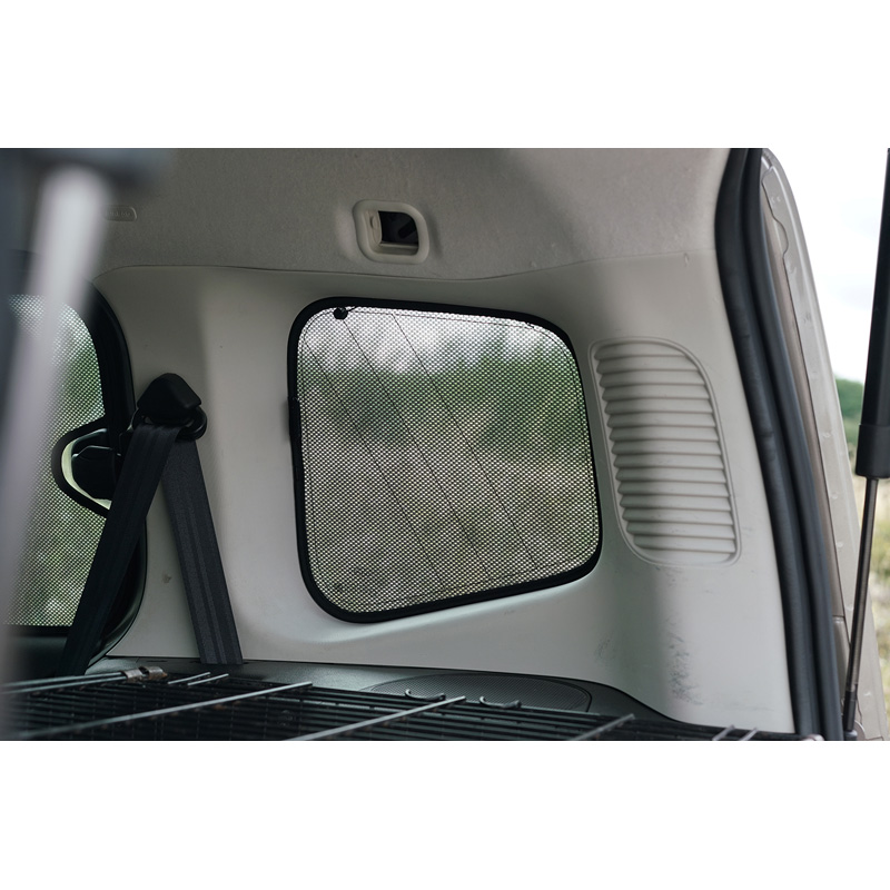 Set de Car Shades sur mesure pour Ford Tourneo Courier 2014-2023 (avec vitres entrebaillantes) (6-pièces)