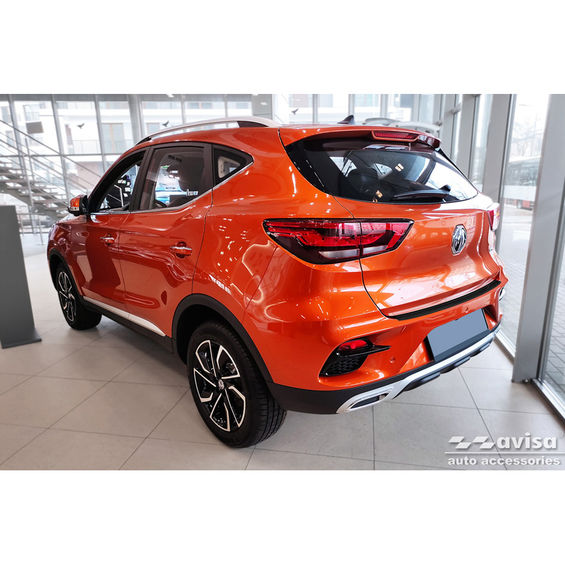 Protection de seuil arrière inox noir mat sur mesure pour MG ZS FL 2019-2024 'Lines'