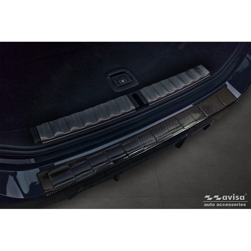 Protection de seuil arrière carboné 3D sur mesure pour BMW 3 Touring (G21) Facelift 2022- 'Ribs'
