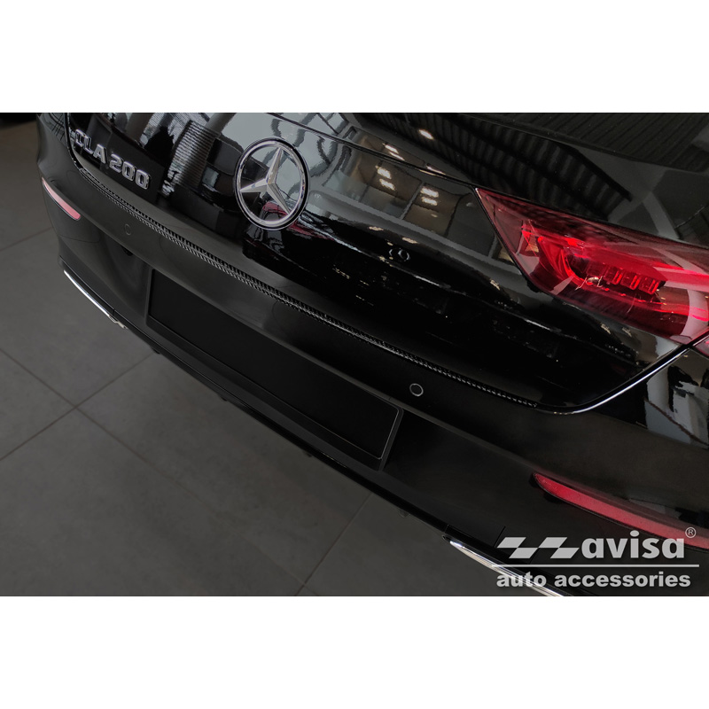 Protection de seuil arrière carboné 3D sur mesure pour Mercedes CLA II (X118) Shooting Brake 2019- 'Ribs'