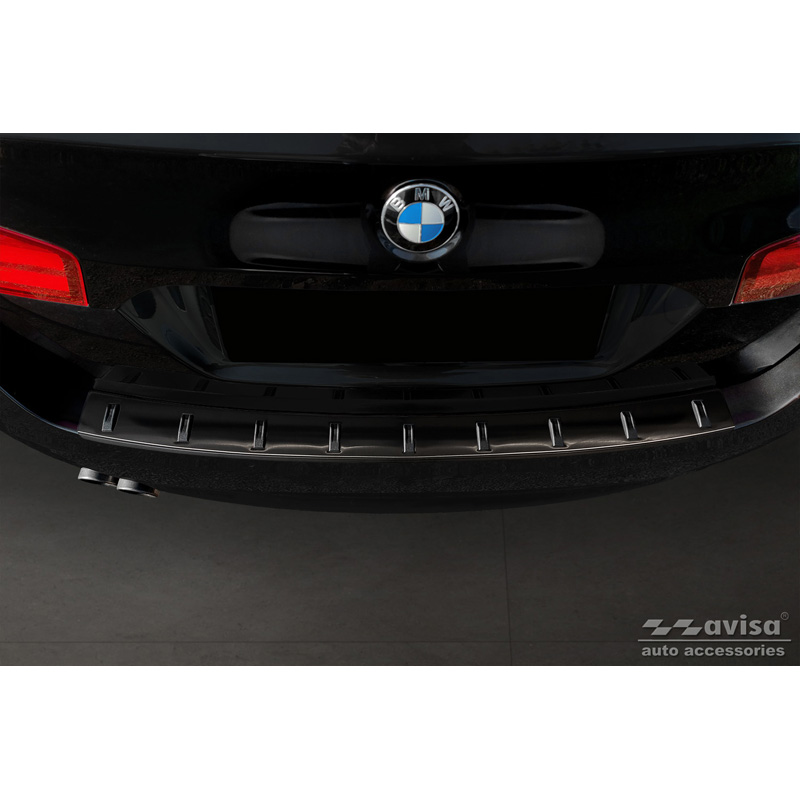 Protection de seuil arrière inox noir sur mesure pour BMW Série 5 (F11) Touring 2011-2013 & Facelift 2013-2017 'STRONG EDITION'