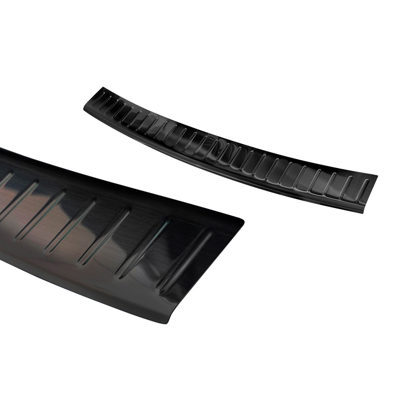 Protection de seuil arrière inox noir sur mesure pour Volkswagen Golf VII Variant 2012-2017 'Ribs'
