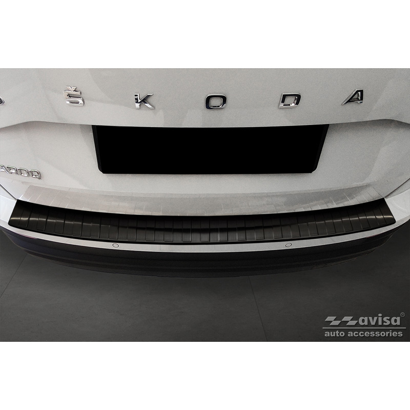 Protection de seuil arrière inox noir sur mesure pour Skoda Karoq Facelift 2022- + Sportline Facelift 2022-  'Ribs'