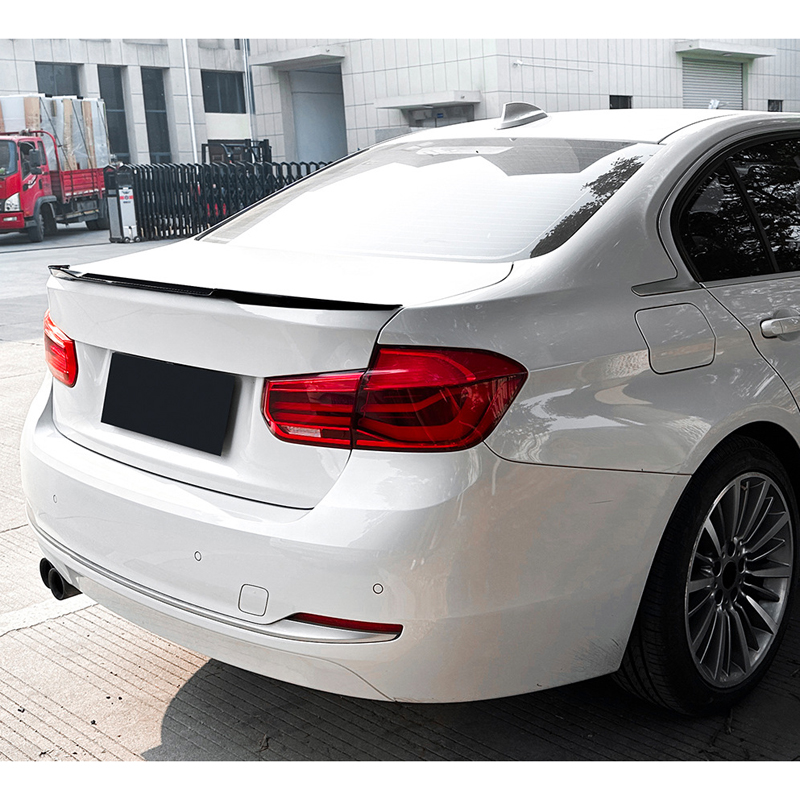 Spoiler arrière sur mesure pour BMW Série 3 F30 Sedan 2012-2019 (ABS Noir Luisant)