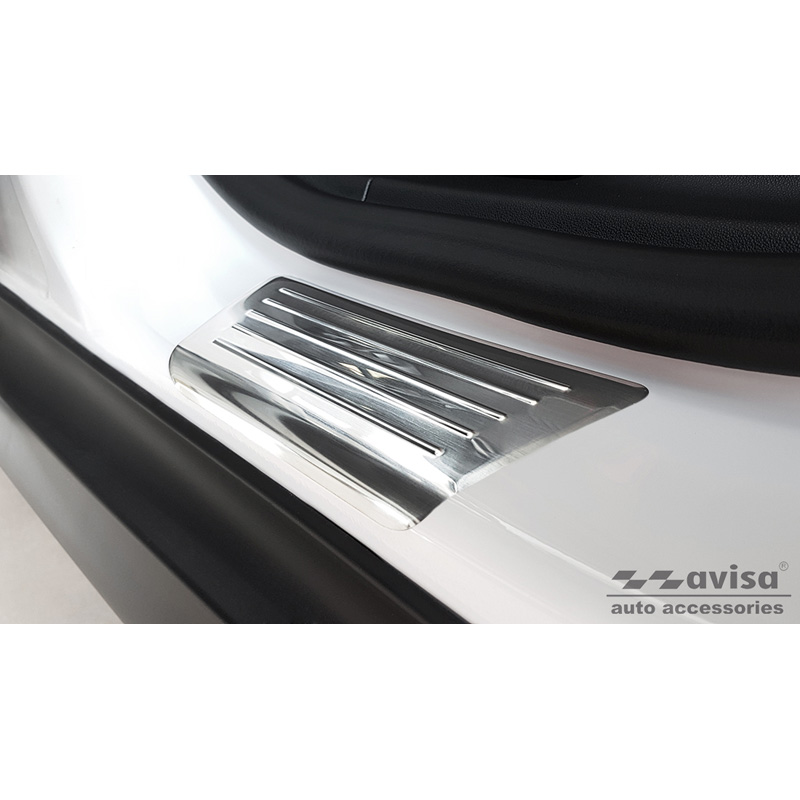 Seuils de portes inoxydable sur mesure pour Citroën C3 Aircross II 2017- 'Lines' - 4-pièces