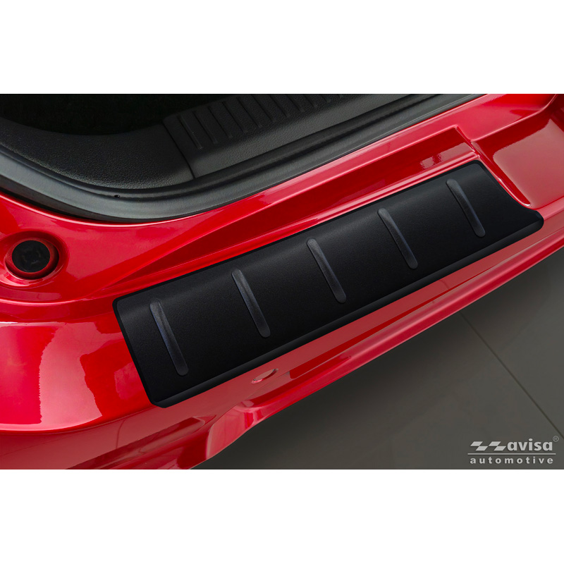 Protection de seuil arrière inox noir mat sur mesure pour Suzuki Swift VI 2024- 'Ribs'